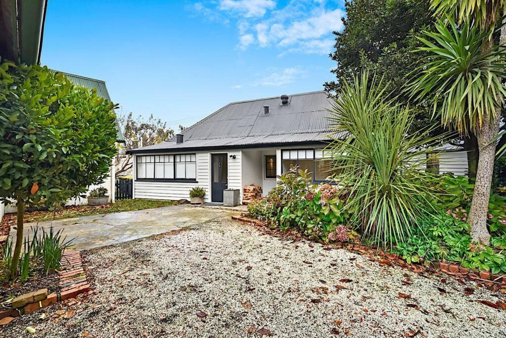 Blackwood Tree Cottage - Heritage Listed Property - Evandale! Kültér fotó